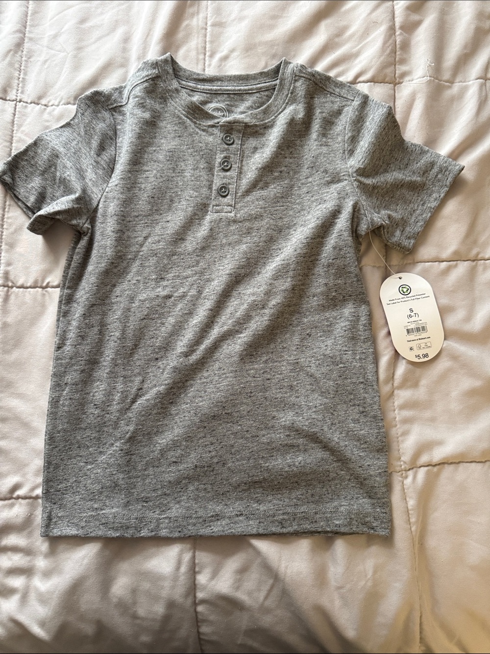wonder nation Gray Short Sleeve Henley Tee